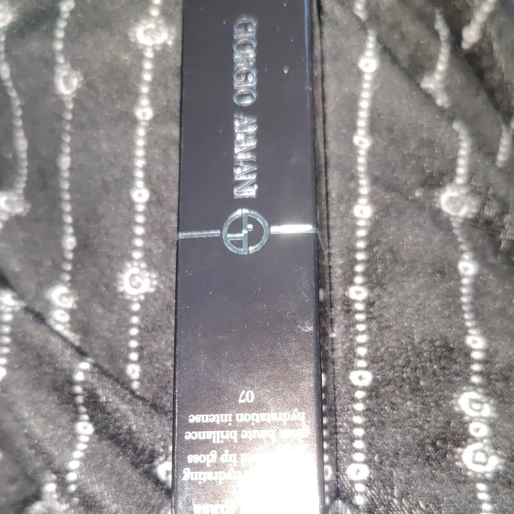 Giorgio Armani Beauty Set – Prisma Glass, Nude Glow 02, Candy Halo 07, Eye Tint